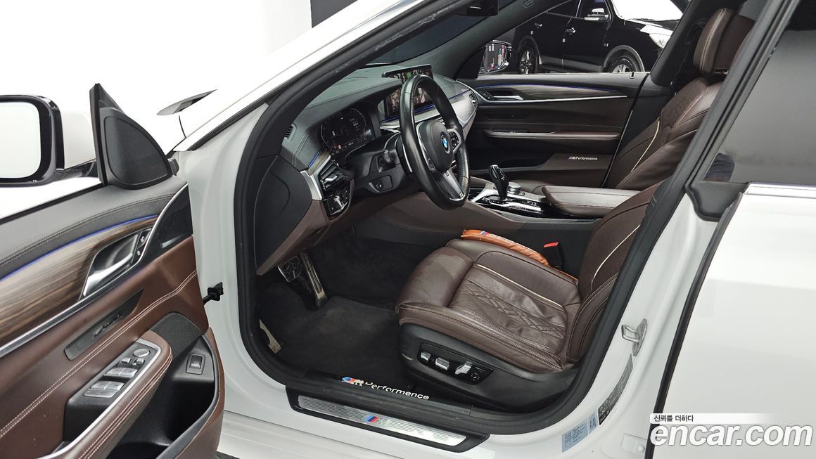 BMW Gran Turismo 2021