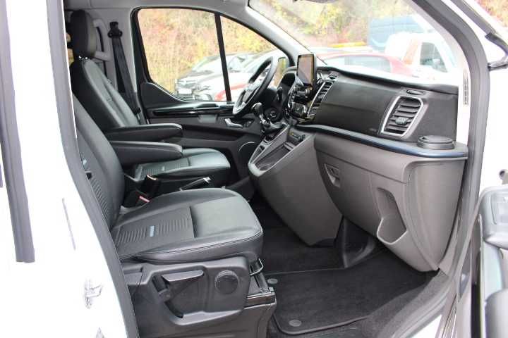 Ford Tourneo Custom 2024