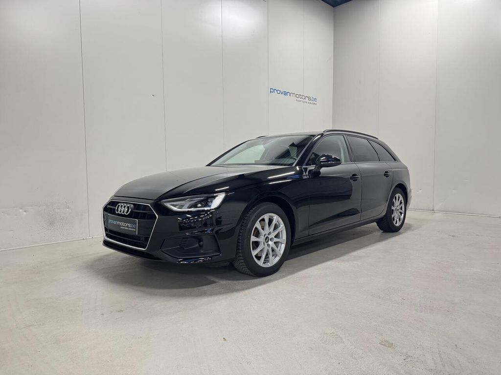 Audi A4 2022