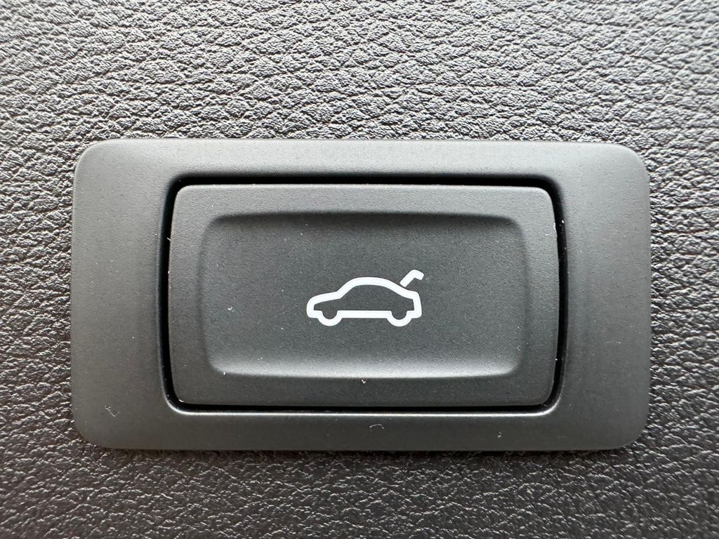 Audi e-tron 2022