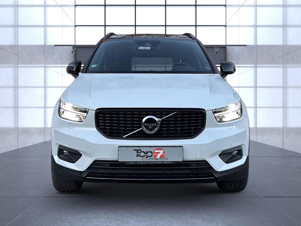 Volvo XC40 2021