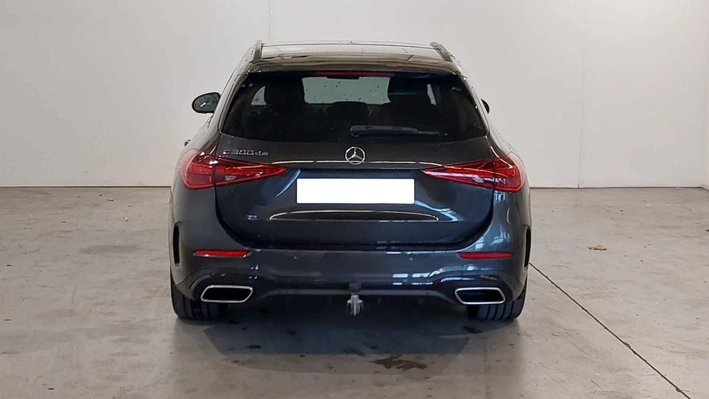 Mercedes-Benz C 300 2024