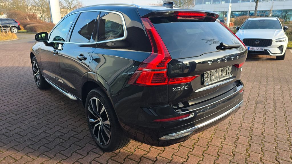 Volvo XC60 2022