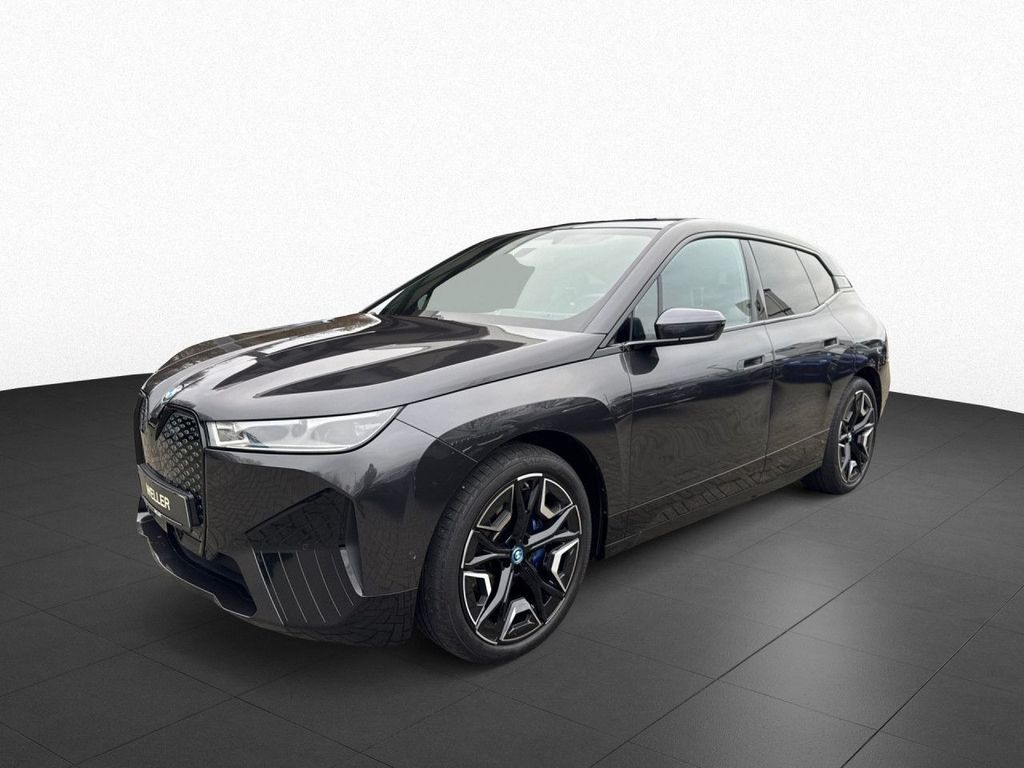 BMW iX 2023