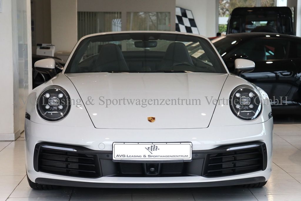 Porsche 992 2024