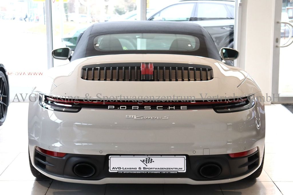 Porsche 992 2024