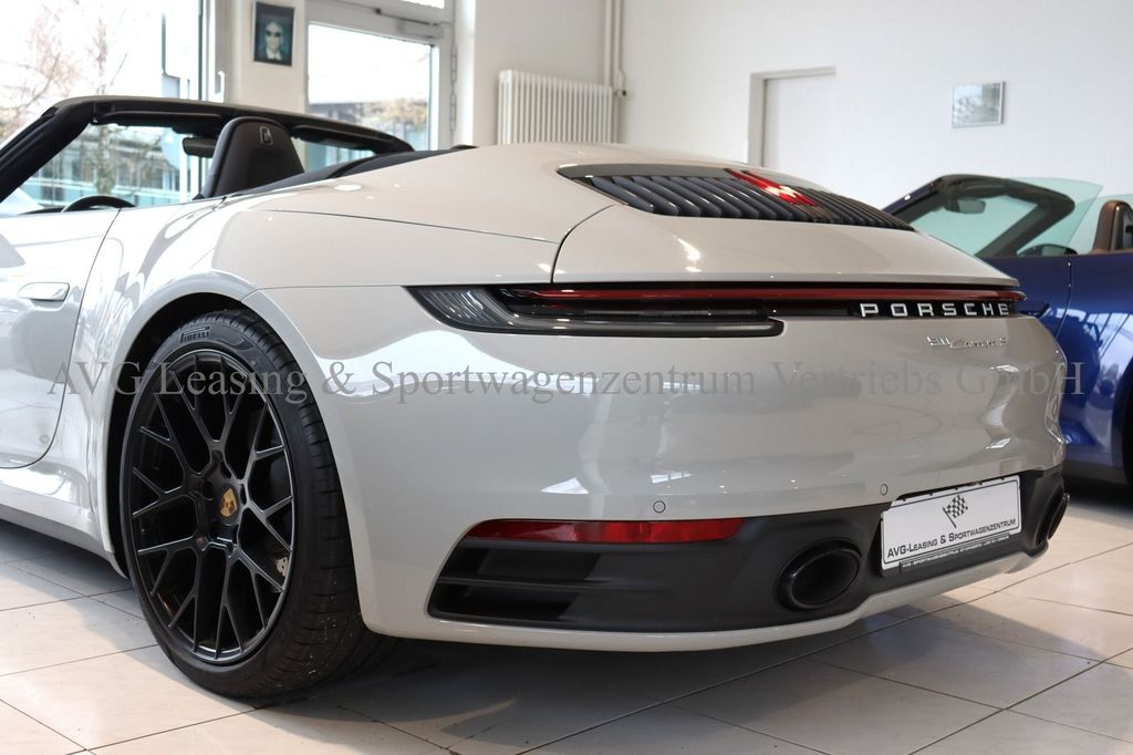 Porsche 992 2024