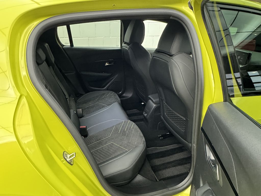 Peugeot 208 2024