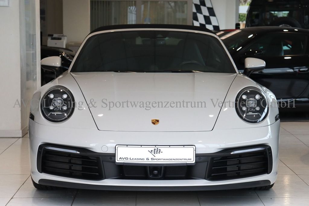 Porsche 992 2024