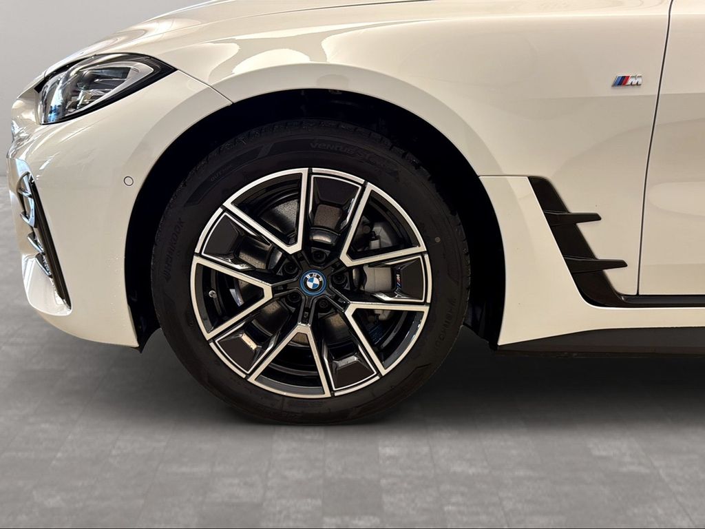 BMW i4 2023