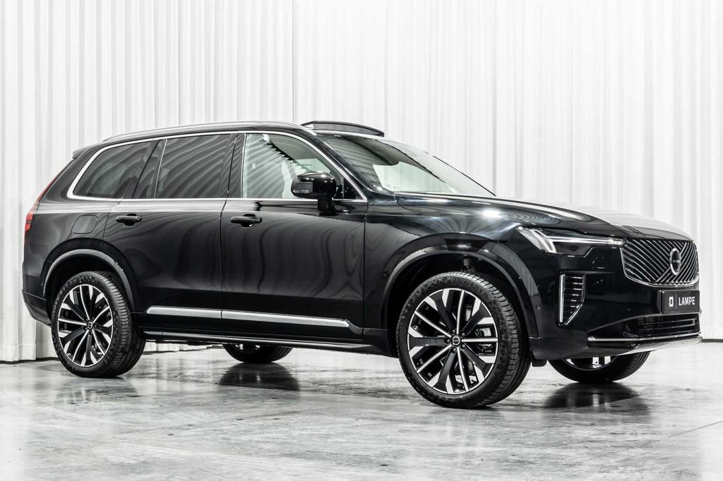 Volvo XC90 2025