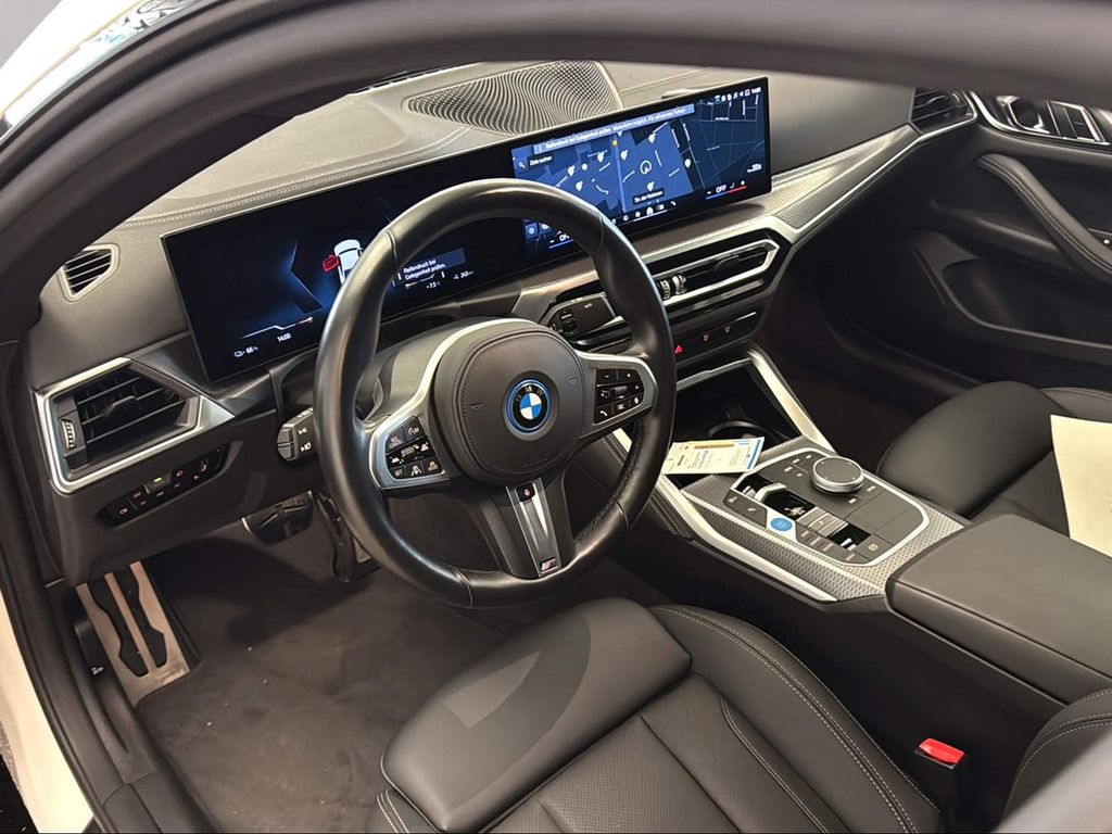 BMW i4 2023