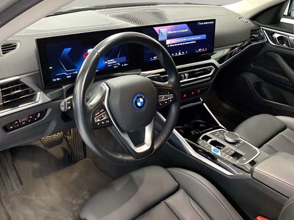 BMW i4 2023