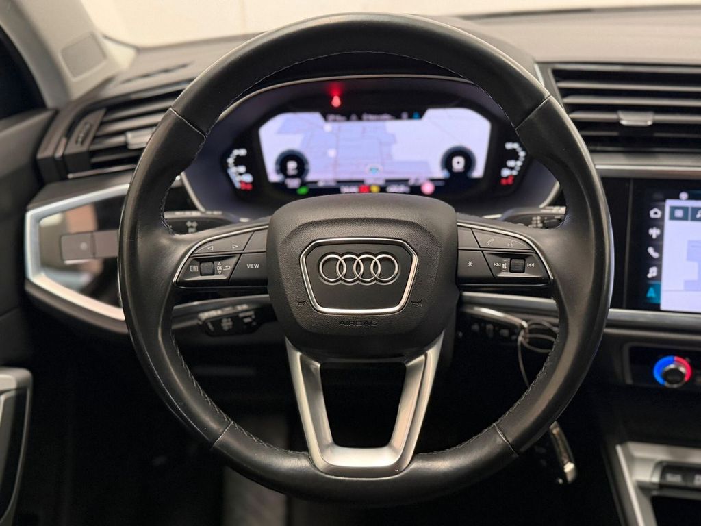 Audi Q3 2022