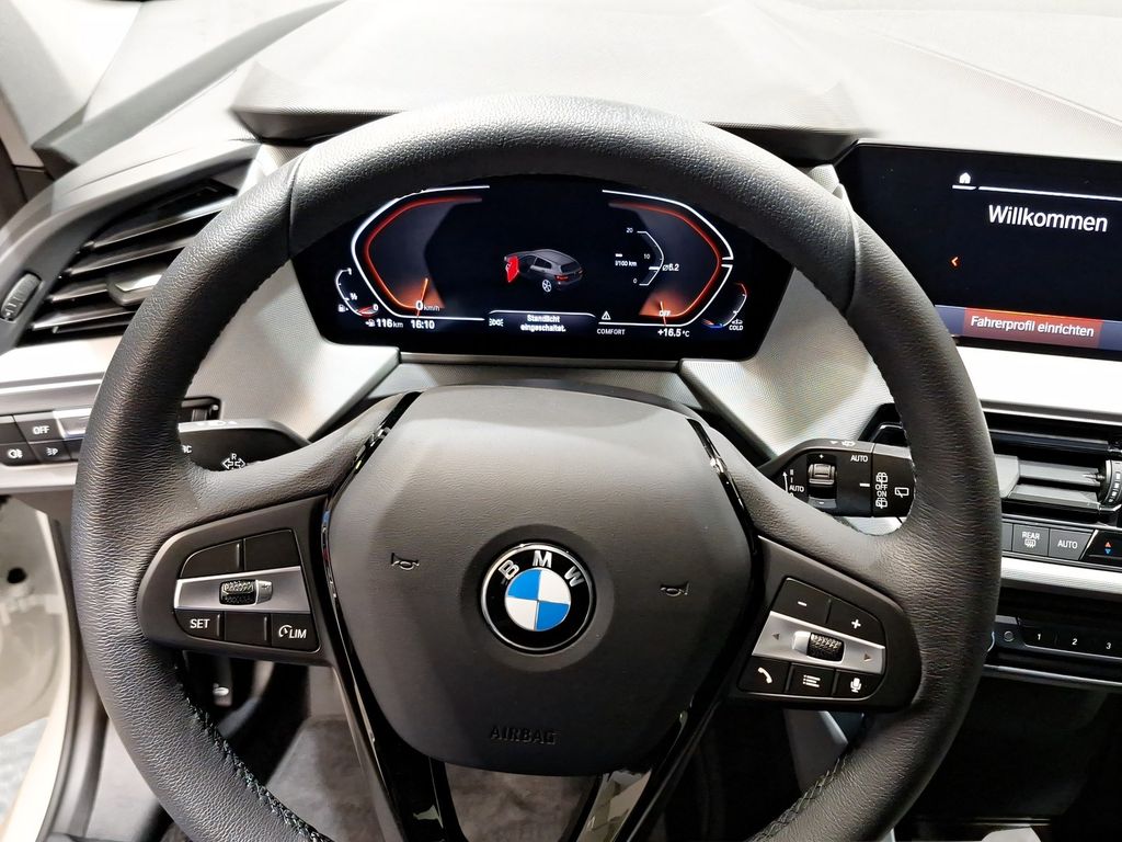 BMW 116 2023