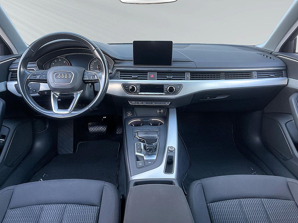 Audi A4 2019