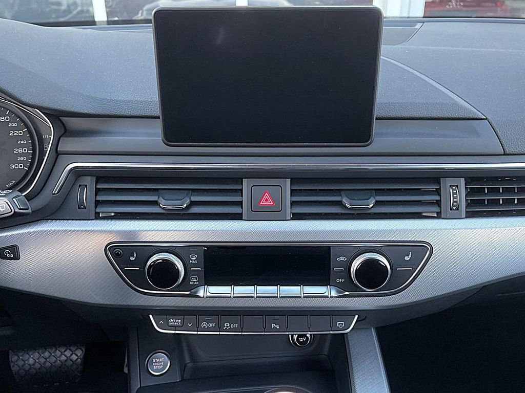 Audi A4 2019