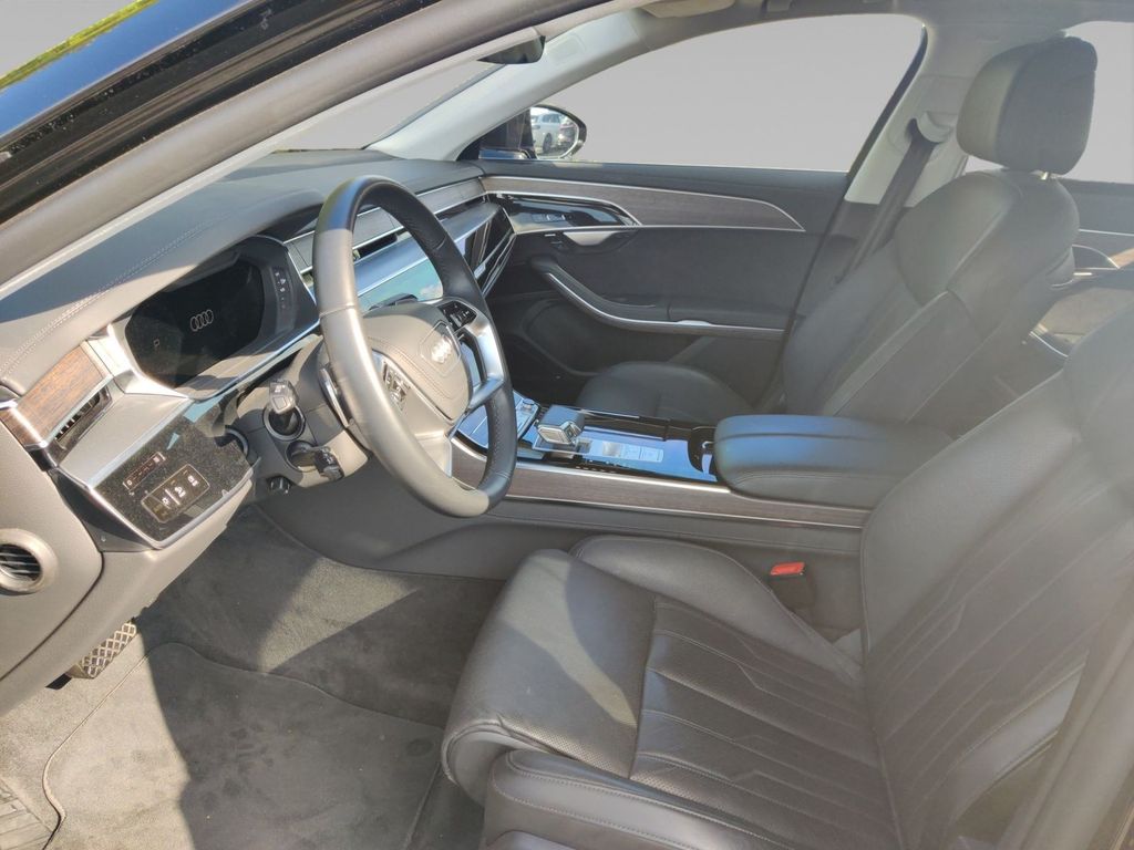 Audi A8 2023