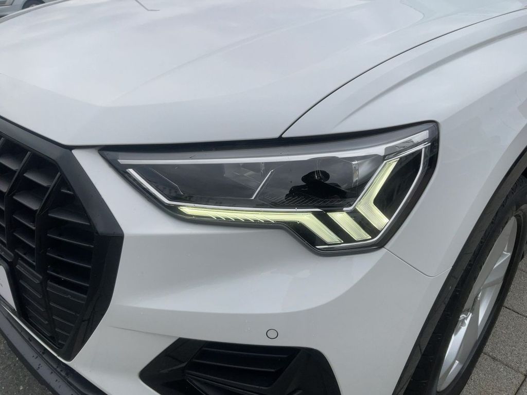Audi Q3 2021