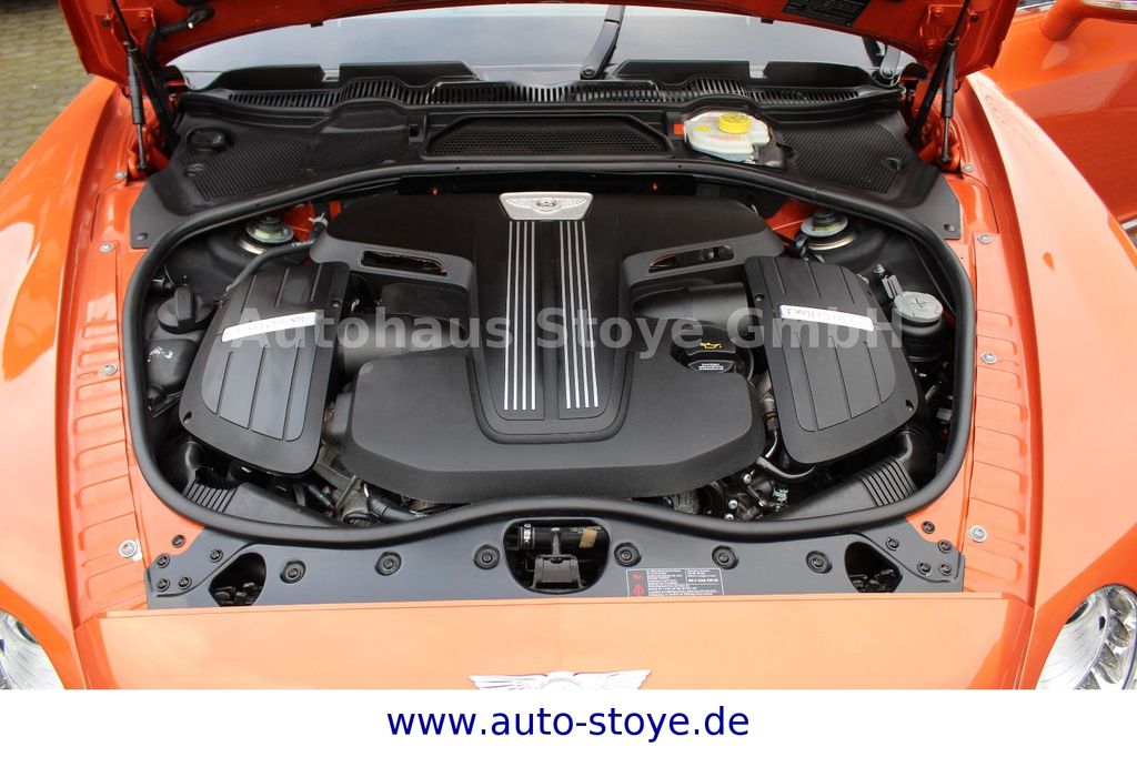 Bentley Continental GTC 2015