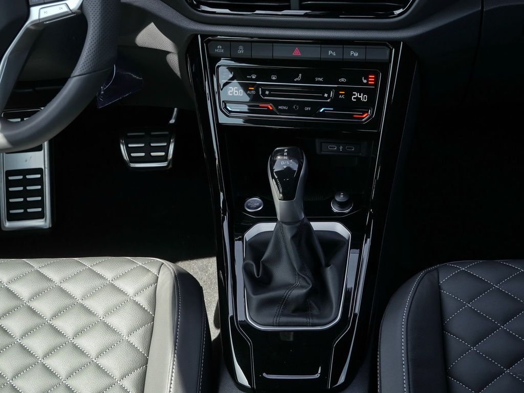 Volkswagen T-Roc 2025