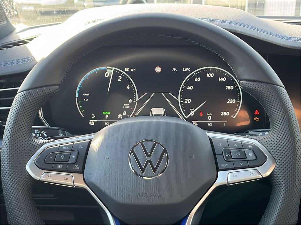 Volkswagen Touareg 2025
