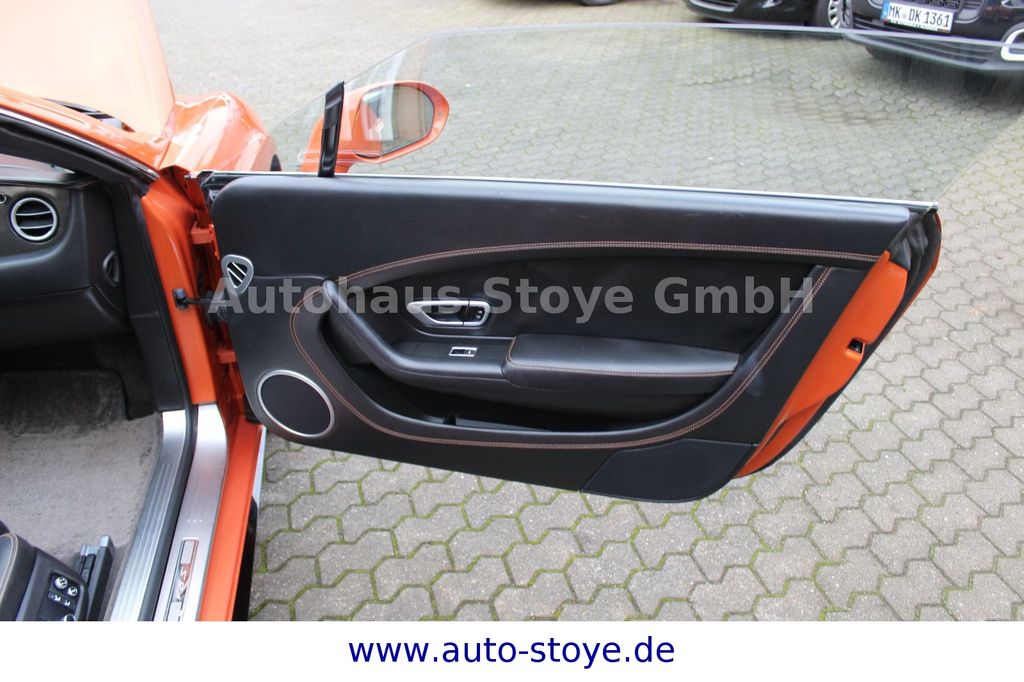 Bentley Continental GTC 2015