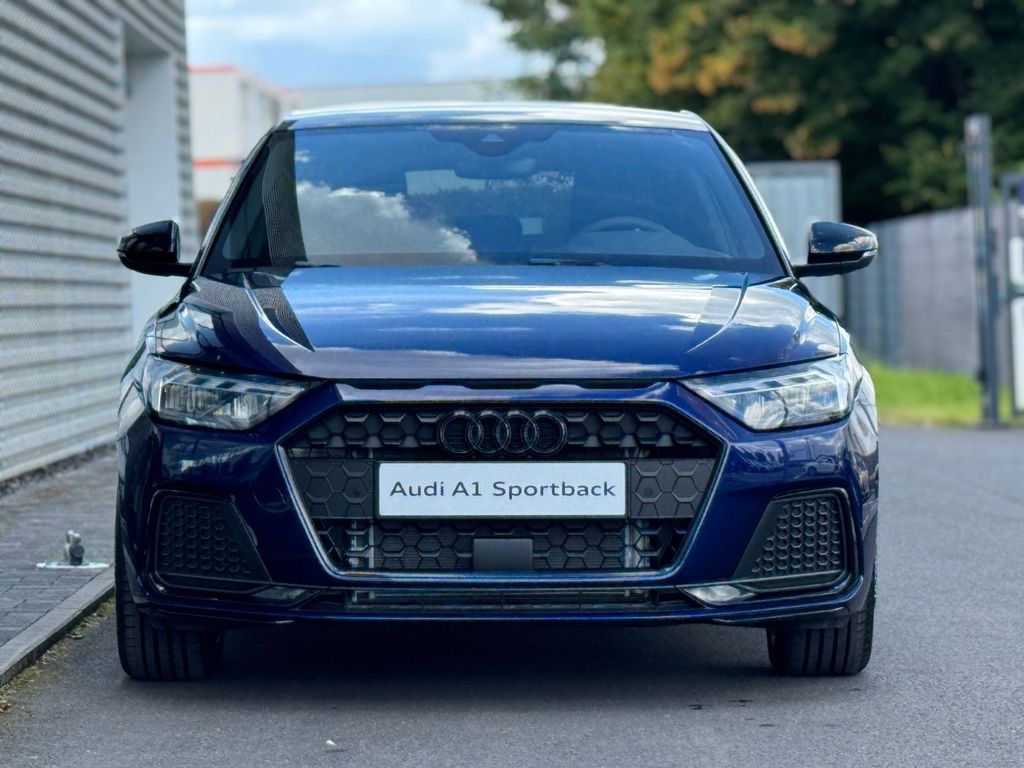 Audi A1 2025