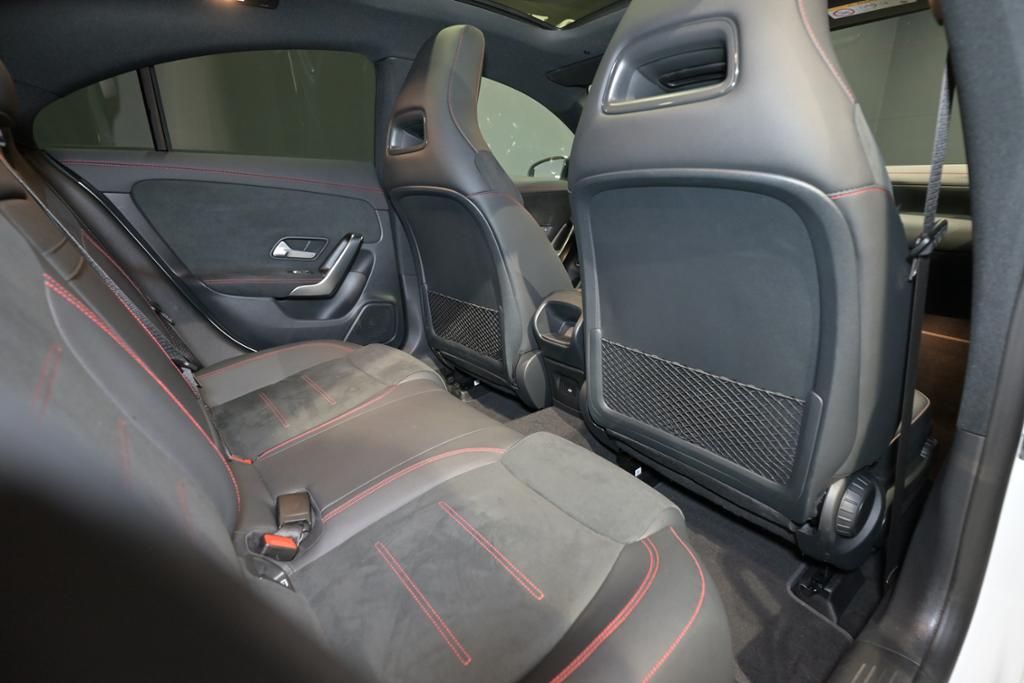 Mercedes-Benz CLA 200 2024