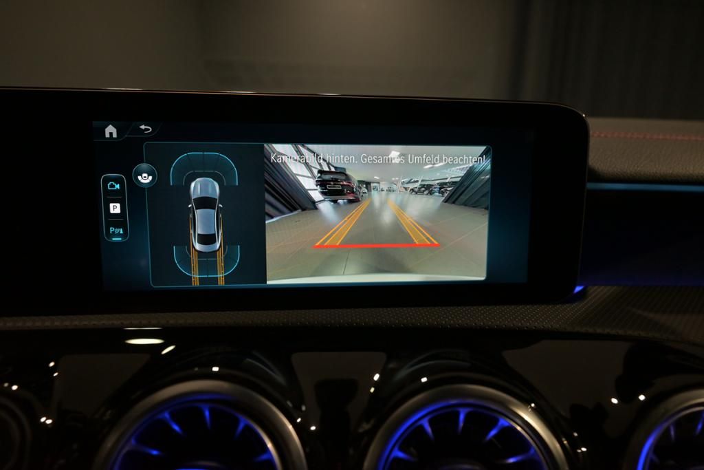 Mercedes-Benz CLA 200 2024