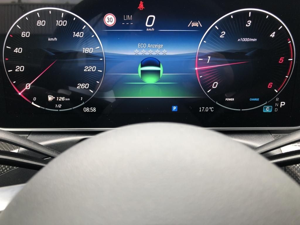 Mercedes-Benz CLE 220 2025