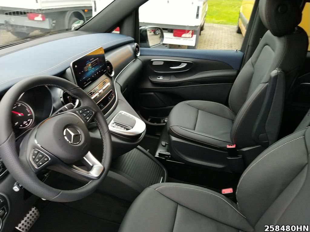 Mercedes-Benz EQV 2023