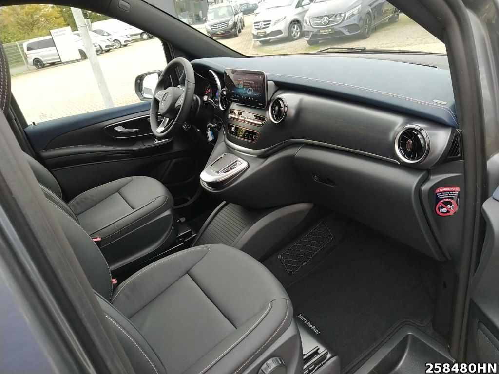 Mercedes-Benz EQV 2023