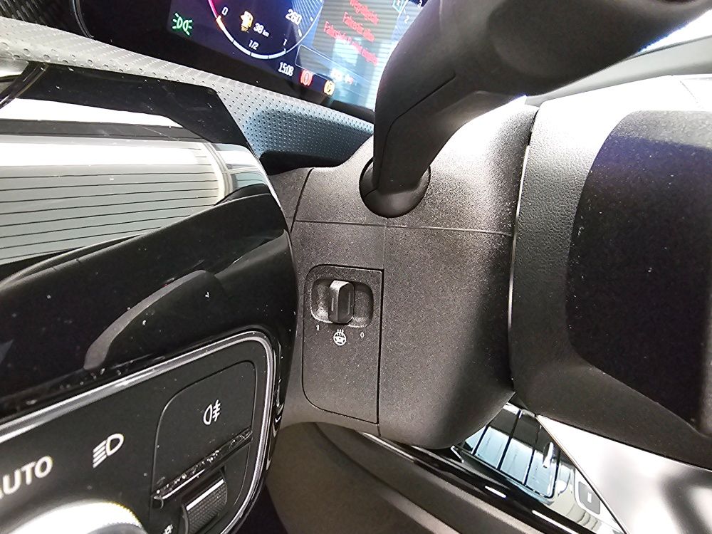 Mercedes-Benz A 180 2025