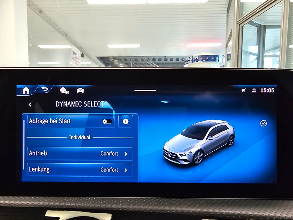 Mercedes-Benz A 180 2025