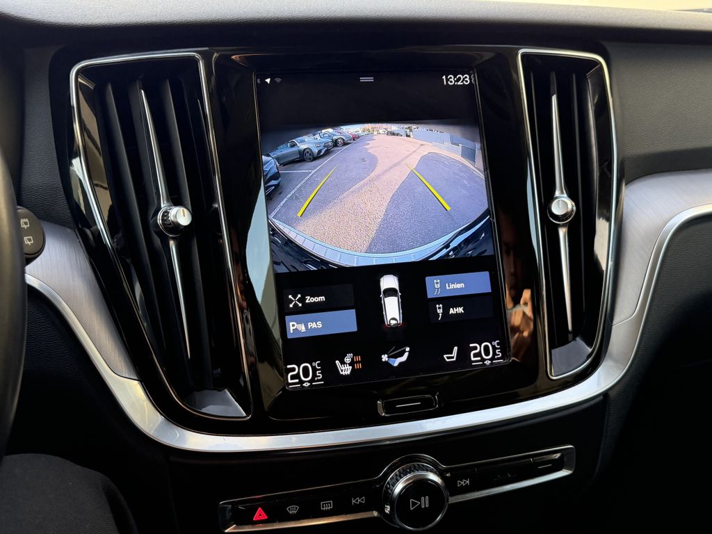 Volvo V60 Cross Country 2022