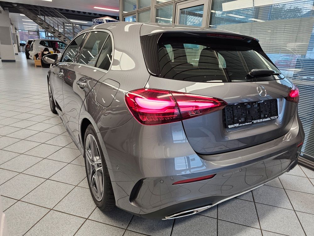 Mercedes-Benz A 180 2025