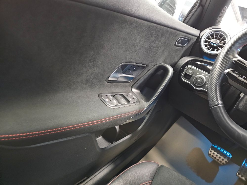 Mercedes-Benz A 180 2025