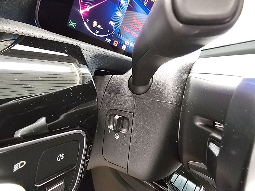 Mercedes-Benz A 180 2025