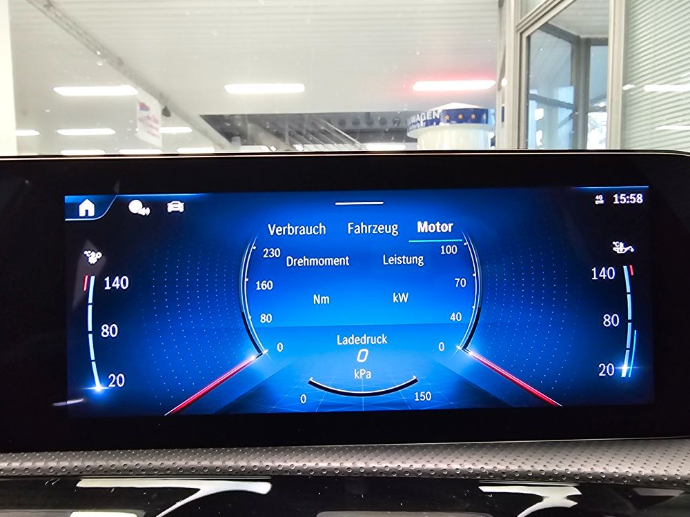 Mercedes-Benz A 180 2025