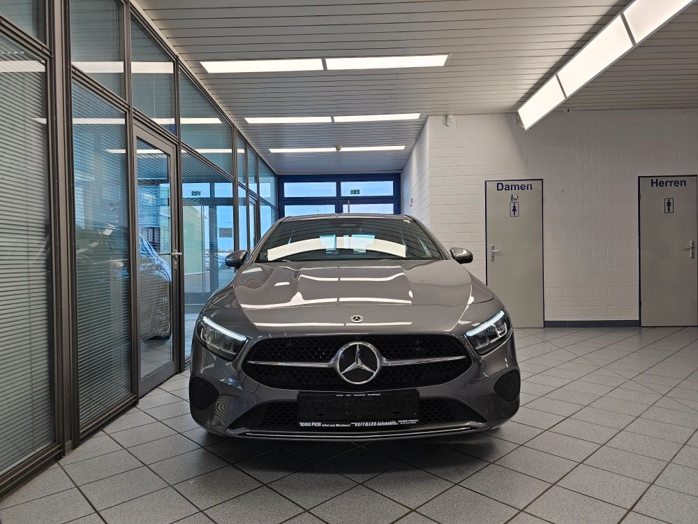 Mercedes-Benz A 180 2025