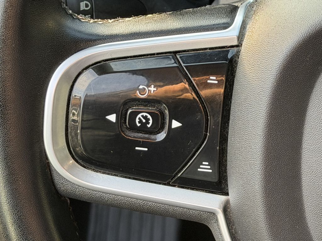 Volvo V60 Cross Country 2022