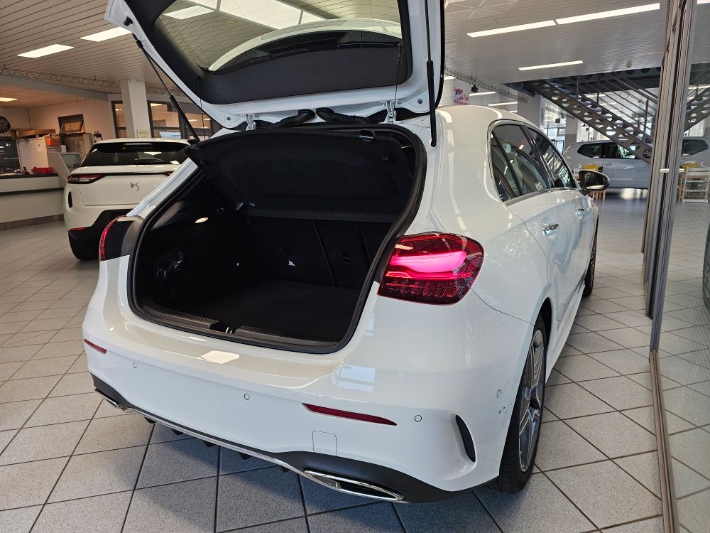 Mercedes-Benz A 180 2025