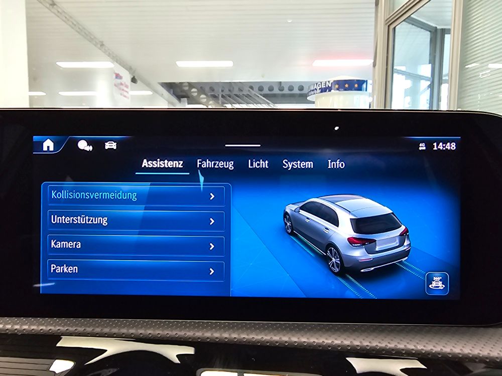 Mercedes-Benz A 180 2025