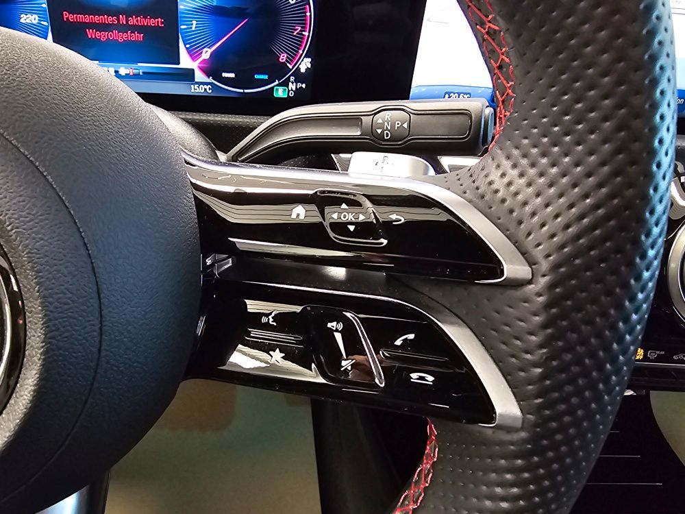 Mercedes-Benz A 180 2025