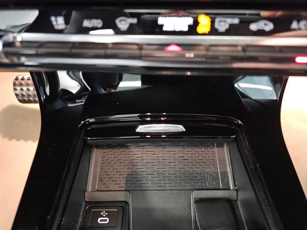 Mercedes-Benz A 180 2025