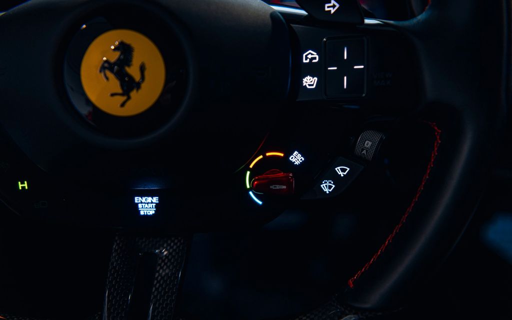 Ferrari SF90 2021