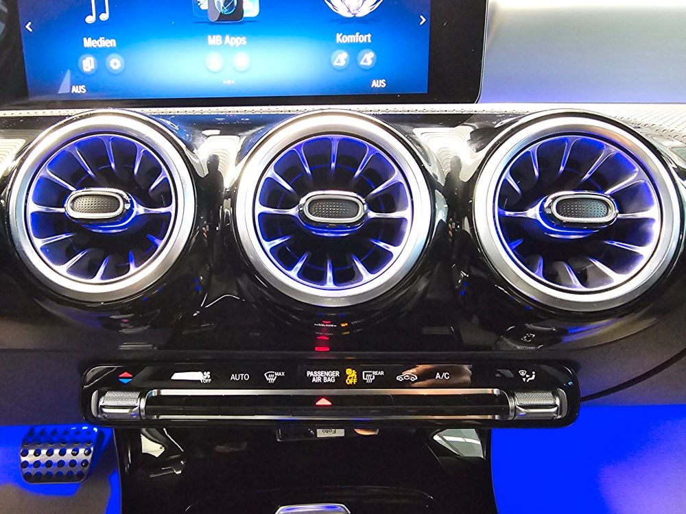 Mercedes-Benz A 180 2024