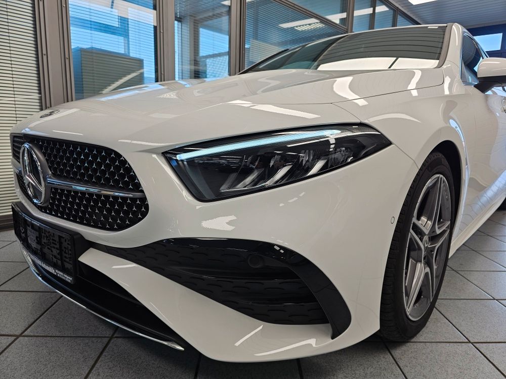 Mercedes-Benz A 180 2025