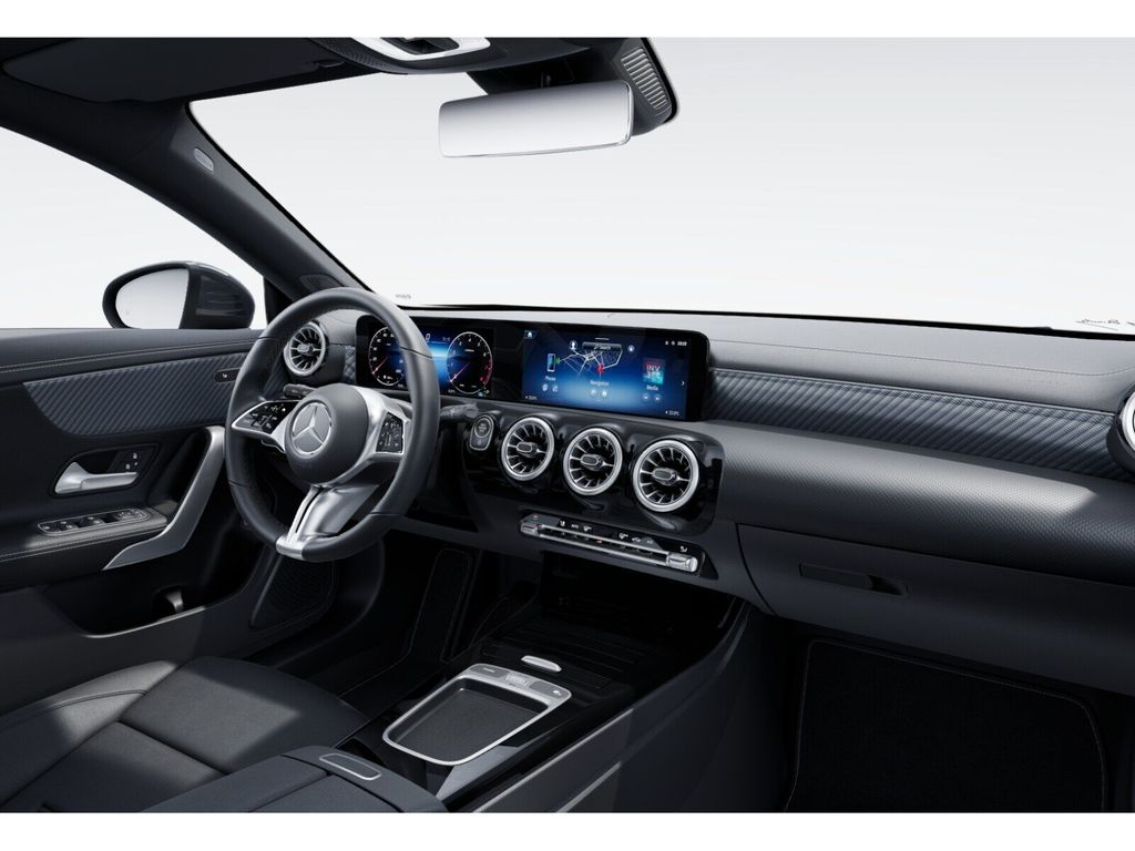 Mercedes-Benz CLA 180 Shooting Brake 2024